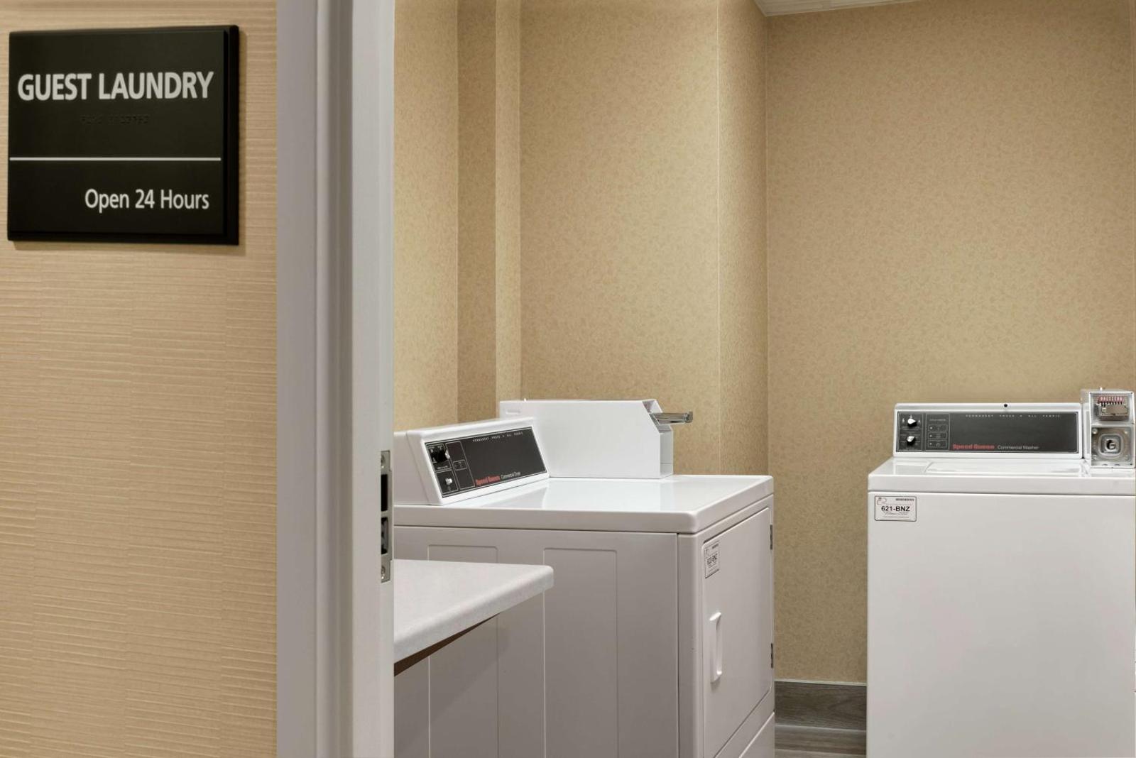 Hampton Inn By Hilton Des Moines West